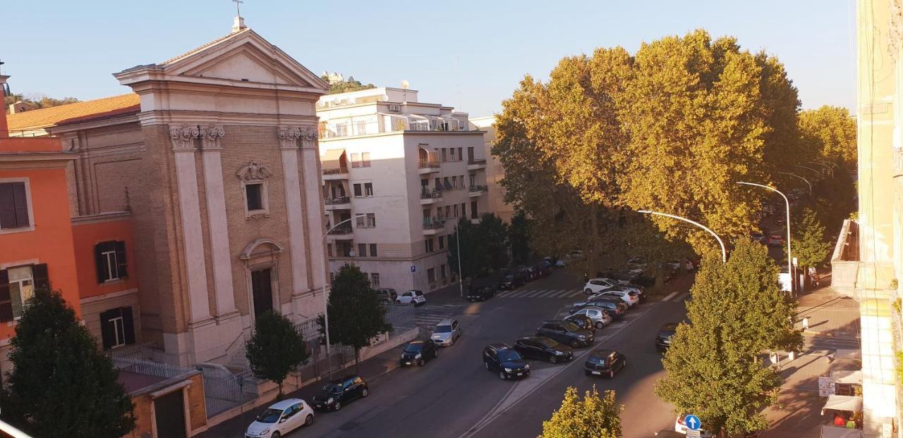 B&B Lumiere Roma Екстер'єр фото